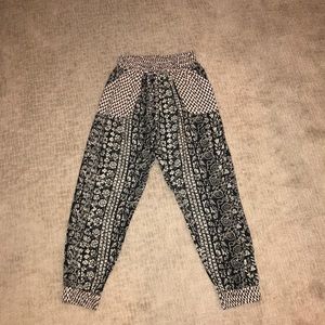 Patterned linen pants